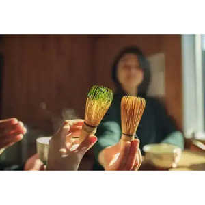 Tsuru No Mukashi 40g – Outils de matcha japonais haut de gamme en bambou, design Wabi-Sabi écologique, pour poudre de matcha Yano Seichajo - Product Image 1