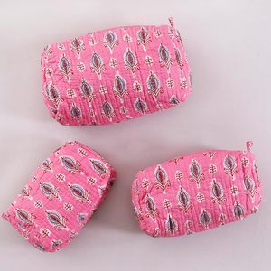 3 pcs <b>Set</b> Cotton Quilted Toiletry Bags Unisex Makeup Storage Zipper Bags Hand printed Bags Pouch Jewelry Toiletry Shaving Cotton - Product Image 5