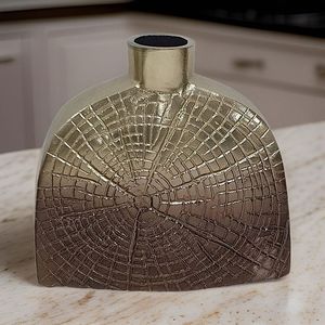 Mesa decorativa martillada de aluminio y Metal dorado moderno, accesorio de decoración de lujo para el hogar, florero de vidrio de cerámica, diseño de la India - Product Image 5