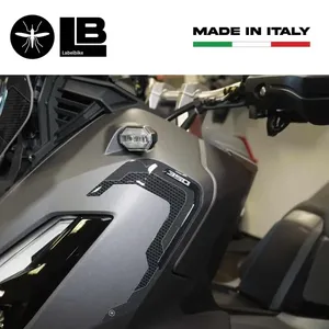 Adesivi 3D per Moto Compatibili con Honda ADV350 2022-2023, Protezioni Angolari per Carenatura - Product Image 4