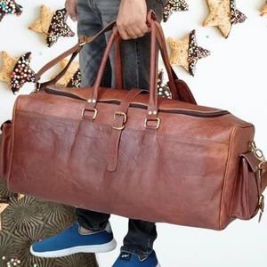 Bolsa de lona de cuero genuino Unisex Vintage grande hecha a mano, viaje de fin de semana, logotipo personalizado, regalo extensible para padrinos de boda, patrón de caramelo - Product Image 1