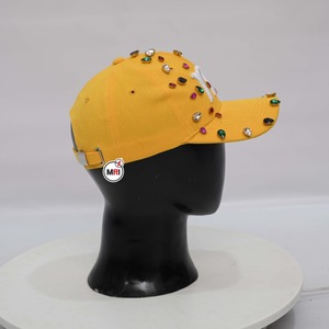 Casquette de baseball sport personnalisée à 5 panneaux brodée en 3D avec strass Casquettes de baseball en cristal ajustées à la mode pour hommes avec logo personnalisé - Product Image 2