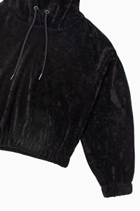 Sudadera con Capucha de Terciopelo Negro para Mujer, con Cordón y Puños Elásticos, Corte Holgado, Logotipo Estampado, Ropa Casual Negra, Fabricación Personalizada OEM, Ropa de Invierno - Product Image 3