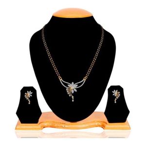 Joyería Étnica Religiosa de Jharkand V, Chapada en Oro Rosa, con Cristales y Patrón de Constelación, para Compromiso o Aniversario - Product Image 2