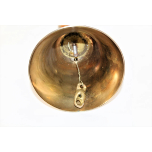 Campana Redonda de Latón Grande para Exteriores, Hecha a Mano, con Acabado Antiguo, Diseño Artesanal con Mango de Madera, Perfecta para Decoración - Product Image 6