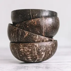 Cuencos de cáscara de coco pulidos y engrasados naturales respetuosos con el medio ambiente logotipo personalizado de alta calidad del proveedor de Vietnam - Product Image 1