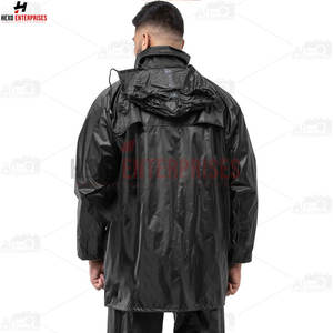 Nuevas chaquetas de lluvia más vendidas Chaquetas de lluvia con logotipo profesional Precio razonable de alta calidad Cree sus propias chaquetas de lluvia - Product Image 3