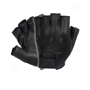 Premium 1/2 Guantes de conducción con los dedos Producto de seguridad para las manos de la motocicleta de Pakistán Guantes de conducción de cuero cortado - Product Image 6