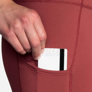 Women's High Waist Mid-Waist Butt-Lifting Yoga <b>Leggings</b> Solid Pattern Yoga Pants <b>with</b> Elastic Closure and <b>Pockets</b> - Product Image 5