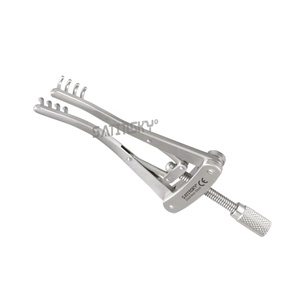 ชุดเครื่องมือผ่าตัดแบบใช้มือ Davis Retractors คุณภาพดีที่สุด ผลิตจากเหล็กกล้าไร้สนิมเยอรมัน ปลายทู่ 3x3 ขนาด 4.25 นิ้ว (10.8 ซม.) ระยะเปิด 10 มม. - Product Image 4