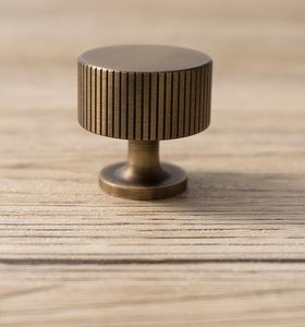 Knobique Bouton d'armoire en laiton ou amélioration de porte d'armoire Commode de cuisine Hôtel Appartement Meubles pour centre commercial - Product Image 5