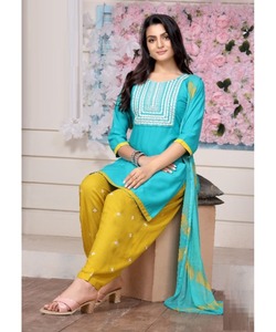 Modest Dress for Women in Beautiful Pakistani Salwar Kameez with Fork Style Long Shirts and Cotton Printed Sharara - Product Image 5