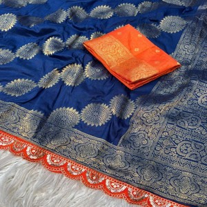 ผ้าซารีโดลาเนื้อนุ่มบริสุทธิ์จาก VASTRA COTTAGE พร้อมขอบผ้าปักระบายแบบจาการ์ด แต่งเลื่อมและลูกไม้ ดีไซน์ทันสมัย พร้อมเสื้อคลุมตัดสี - Product Image 3