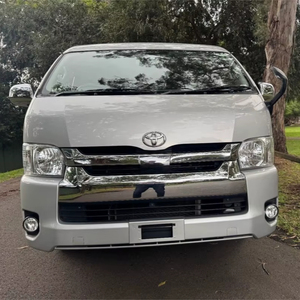 ขายรถตู้โตโยต้า ไฮเอซ รุ่น GL ปี 2019 ขับเคลื่อน 4 ล้อ ตัวถังกว้าง 10 ที่นั่ง - Product Image 1