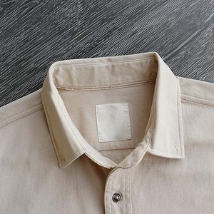 T-shirt décontracté à manches courtes en tricot pour homme, couleur unie, personnalisable avec logo, taille personnalisée, écologique, vente chaude OEM ODM - Product Image 3