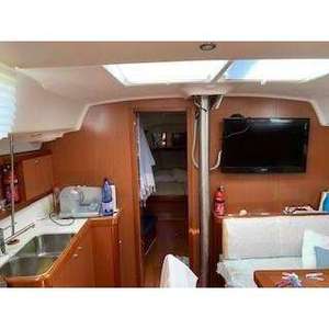 Cruceros de Cabina Beneteau Oceanis 43 - Product Image 4