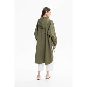 Imperméable ample en tissu tissé vert - Product Image 4