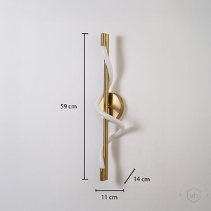 Applique murale moderne dorée avec tube LED blanc torsadé Lumière minimaliste de luxe pour chambre couloir salon et décoration intérieure - Product Image 3