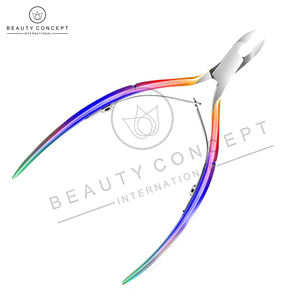 Tijeras de acero inoxidable para cutículas, cortador de tijera, removedor de piel muerta, manicura, pedicura, arte de uñas de Beauty Concept International - Product Image 3