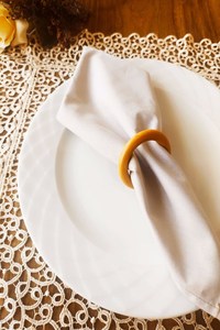 Porte-serviette en bois de couleurs assorties et rond de serviette de forme ronde décoration de serviette mariage acacia vente en gros meilleur - Product Image 4