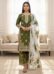 Tenue ethnique traditionnelle, costume droit imprimé pour femmes - Product Image 2