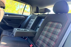 Volkswagen GTI Sport 2017 Usado, Sin Reserva, Turbo de 4 Cilindros, Interior Clark Plaid, Propiedad del Sur - Product Image 5