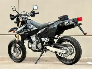 Meilleure qualité 2024 pour Suzuki DR-Z400SM Nouvelle moto Supermotard prête à l'exportation mondiale - Product Image 6