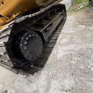 Excavatrice d'occasion CAT 320D2L de fabrication japonaise avec système moteur stable, excavatrice Caterpillar 320D2L d'occasion prête à l'emploi - Product Image 5
