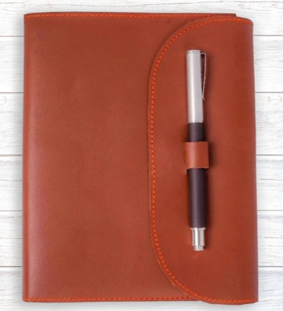 สีน้ำตาล