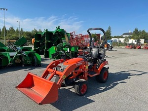 Used Kubota BX231+EK+Bucket Tractor Loader Backhoe Used, <b>Towable</b>, Self-Powered For Sale - Product Image 2