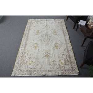 Vintage Turkish Rug 5.6 X 8.9 ft <b>White</b> Beige Flat Weave Patchwork <b>Wool</b> with Latex Backing for Living Room Decor 4m Width - Product Image 1