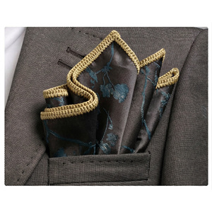 Pochette de costume en satin marron à motif floral, bordure tricotée faite main, pour blazers et costumes - Product Image 1