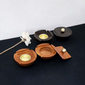 Quemador Bakhoor de madera redondo de lujo con acabado de espejo y mango de bola de metal decoración de fragancia para el hogar - Product Image 4