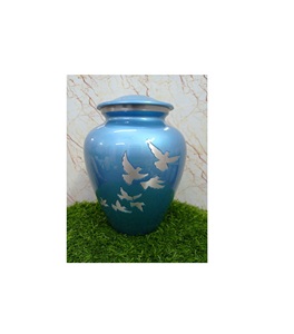 Nuevo diseño de urnas de cremación para adultos de metal y urnas de recuerdo económico al por mayor suministros para el hogar funerario - Product Image 1