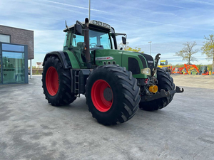 รถแทรกเตอร์การเกษตร FENDT 926 120 แรงม้า ขับเคลื่อนสี่ล้อ พร้อมเครื่องยนต์และเกียร์ - Product Image 3