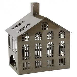 Ensemble de trois lanternes de maison en métal gris galvanisé, porte-bougie suspendus avec des détails de toit en forme de cœur, découpes de fenêtres, bougeoirs votifs - Product Image 1