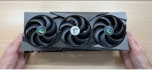 Tarjeta Gráfica Original 100% Auténtica MSI - NVIDIA GeForce GeForce RTX 5090 32G GAMING TRIO OC 32GB GDDR7 PCI Express Gen 5 - Product Image 3