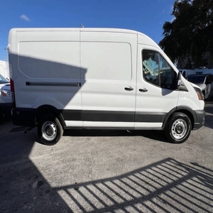 Ford Transit 250 2023 USADO EN BUEN ESTADO - Product Image 2