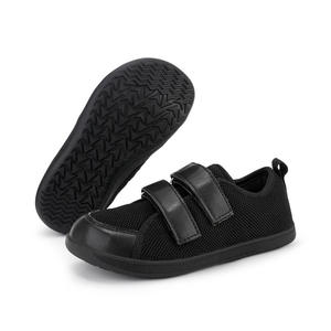 Vente en gros de chaussures de sport décontractées confortables pour enfants respirantes pieds nus avec bout large pour la marche en plein air - Product Image 5