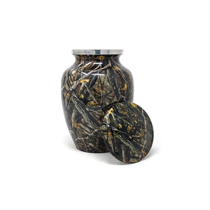 Urne funéraire avec motif camouflage, métal brun, taille adulte, design personnalisable - Product Image 1