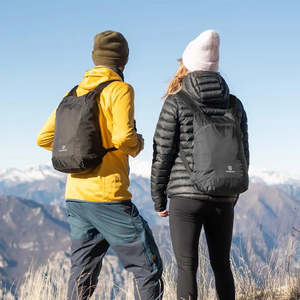 Mochila de Senderismo Ultraligera Plegable de 10L - Product Image 2