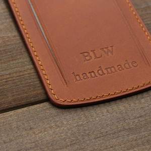 Étiquettes de bagage Fabrication d'étiquettes de bagage en cuir en Chine Étiquettes de bagage Logo personnalisé LLT-0015D en cuir végétalien - Product Image 5