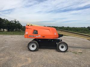 Plateforme élévatrice à ciseaux/à flèche JLG 660SJ 2024, alimentée au diesel, hauteur de levage de 400 m, capacité de 2000 kg, haute efficacité, garantie de 3 ans - Product Image 6