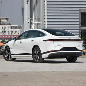 Berline hybride 2025, essence et électrique, 4 portes, 5 places, conduite à gauche, véhicule à énergie nouvelle de Chine - Product Image 2