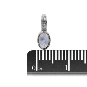 Piedra lunar arcoíris con forma ovalada de circón natural Colgante plateado de plata esterlina de 11 MM - Product Image 3