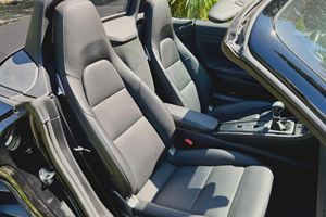 Porsche 718 Boxster 2021 USADO, Volante a la Izquierda/Derecha - Product Image 2