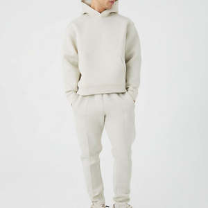 Ensemble de survêtement deux pièces personnalisé OEM pour homme, coupe ajustée, séchage rapide, style décontracté, pour le jogging - Product Image 1