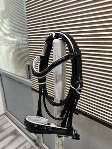 Bride rembourrée souple pour cheval équestre de qualité supérieure avec logo personnalisé et taille A en cuir verni Fabricant de gros indien - Product Image 6