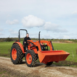 Tractor Agrícola Diésel M7040 Usado, 4x4, Maquinaria Agrícola, 8HP, Transmisión por Engranajes, 5 Años de Garantía, Venta al Por Mayor para Exportación - Product Image 5