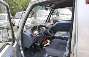 Camioneta Eléctrica Mini Pickup Kama 4m 4 Asientos 4X2, 1.3 Toneladas de Carga, para Entrega de Alimentos, Volante a la Derecha - Product Image 4